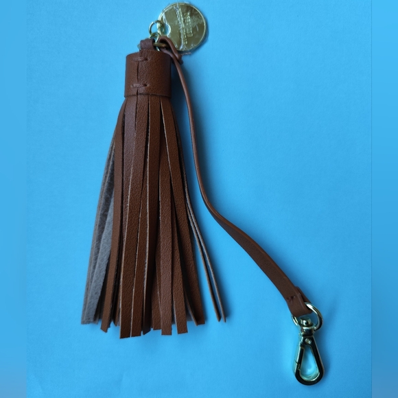 3/$20💗Steve Madden purse charm, tassel bag charm - Picture 2 of 5